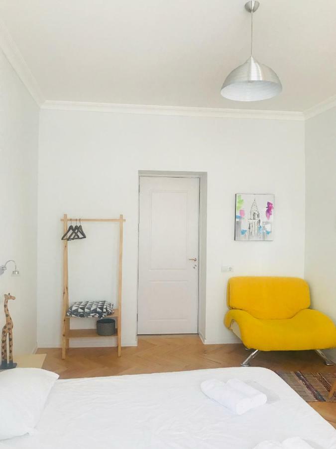 Guest House Story Tiflis Dış mekan fotoğraf